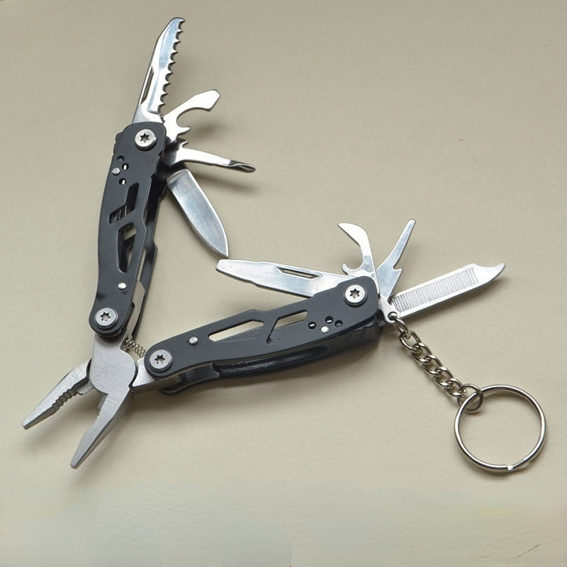 The Multitools Hammer, Screwdrivers &Puller